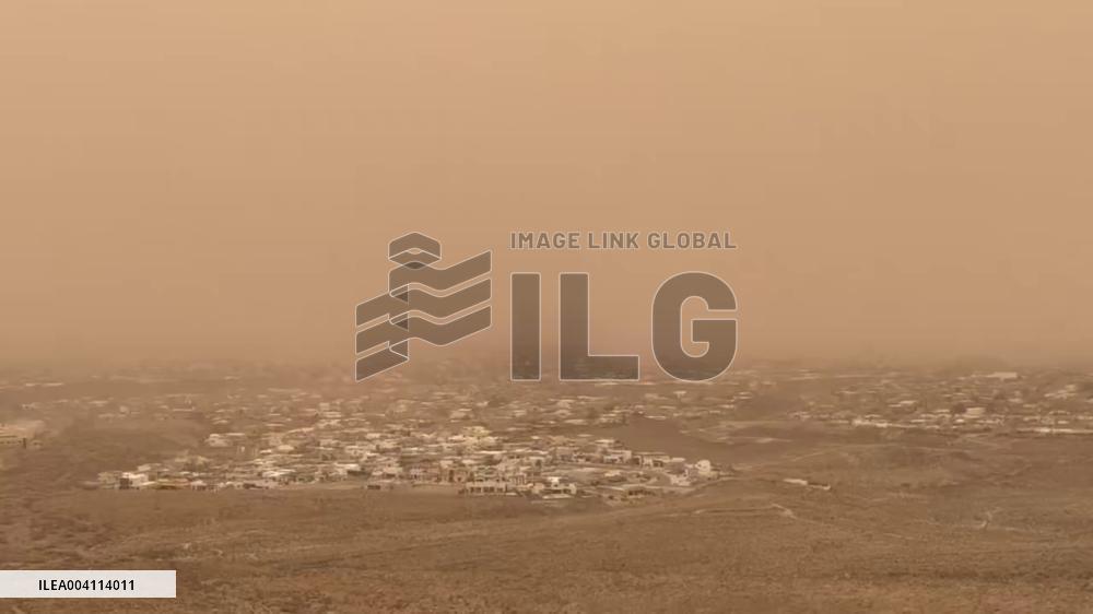 US: Dust Storms Slam Texas and New Mexico, Causing Travel Hazardous