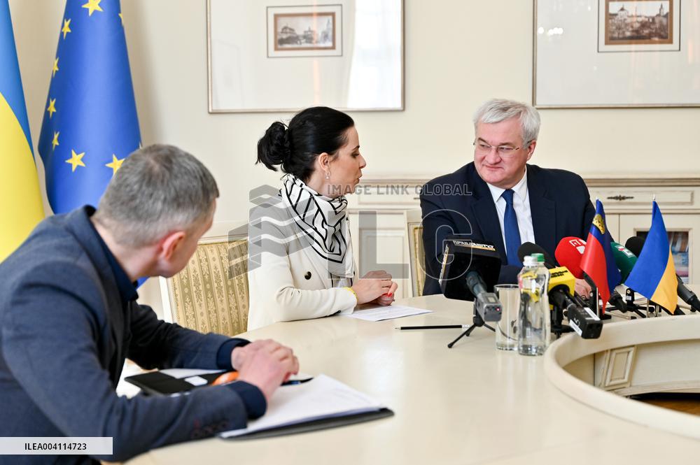 Joint press conference by Andrii Sybiha and Dominique Hasler in Lviv