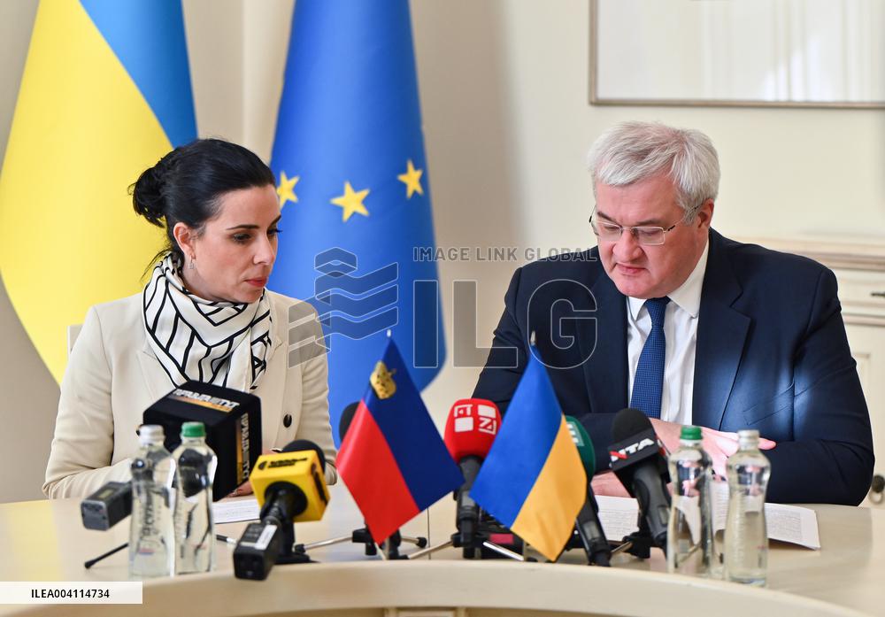 Joint press conference by Andrii Sybiha and Dominique Hasler in Lviv