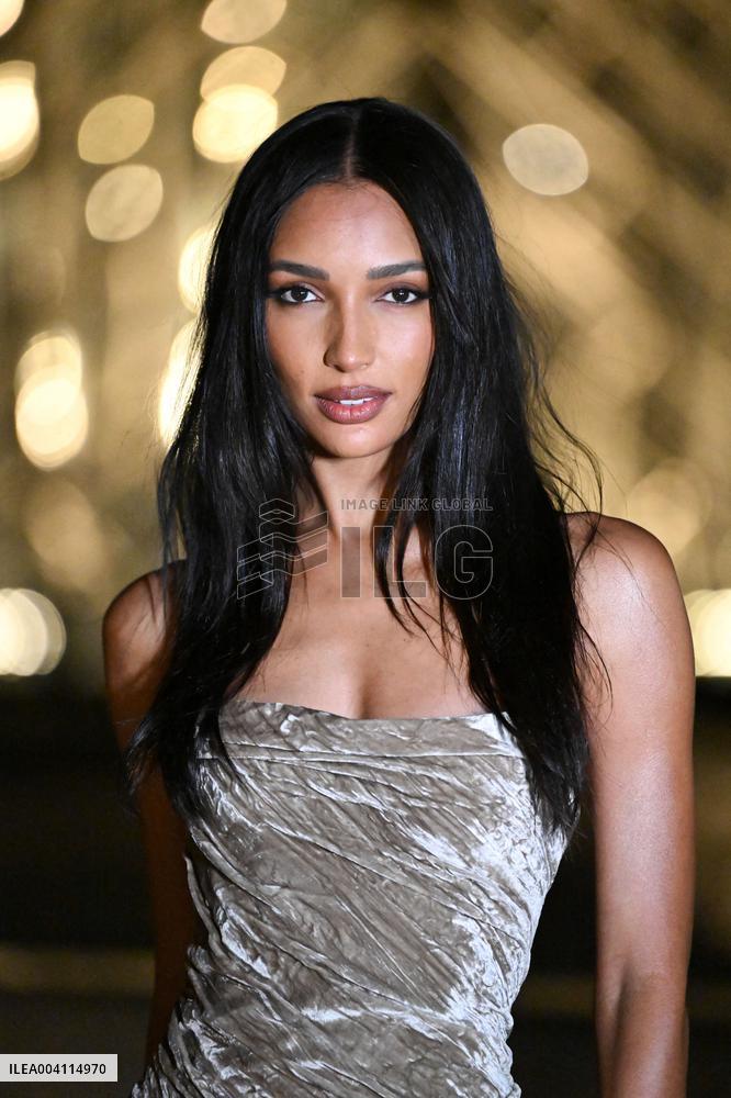 PFW Le Grand Diner du Louvre Arrivals Photocall