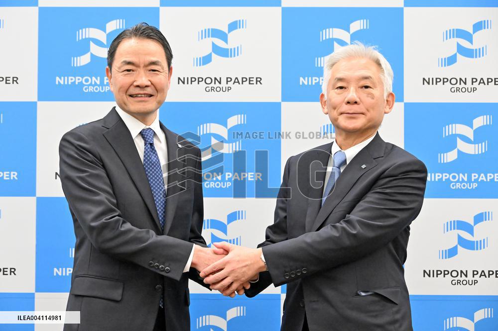 Nippon Paper Industries' press conference on the change of president