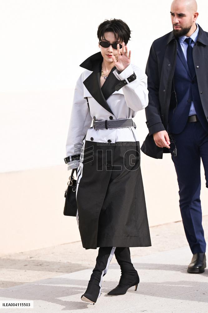 PFW Christian Dior Arrivals AM