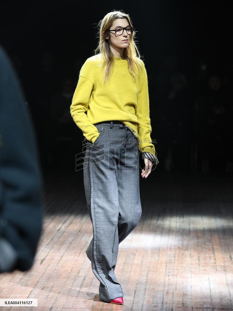 PFW - Undercover Runway