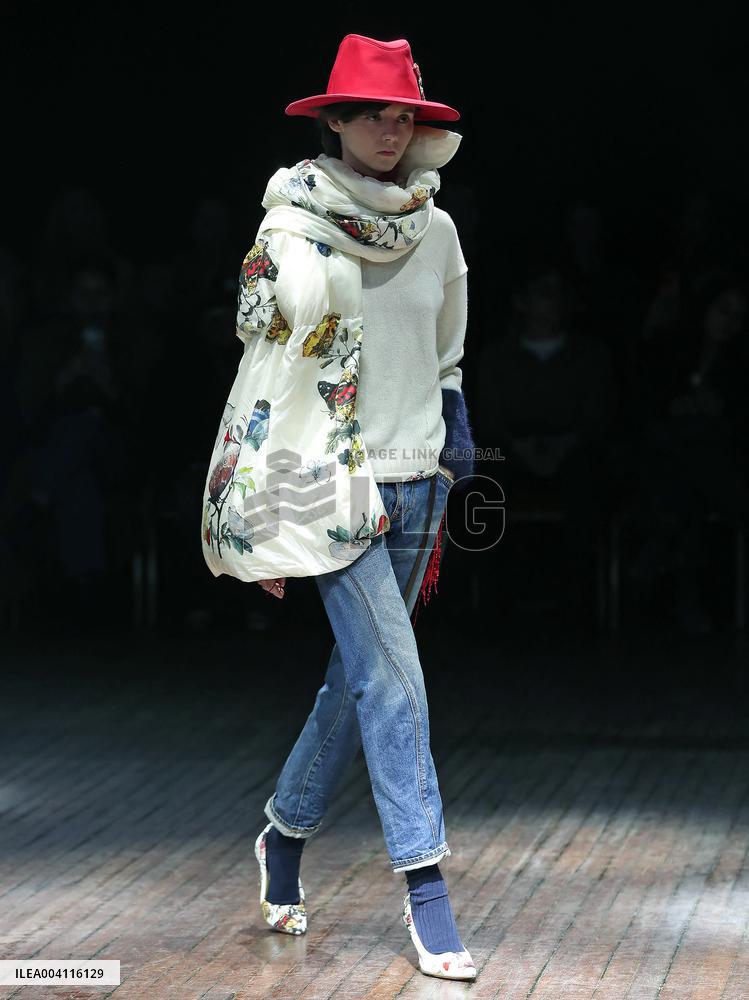PFW - Undercover Runway