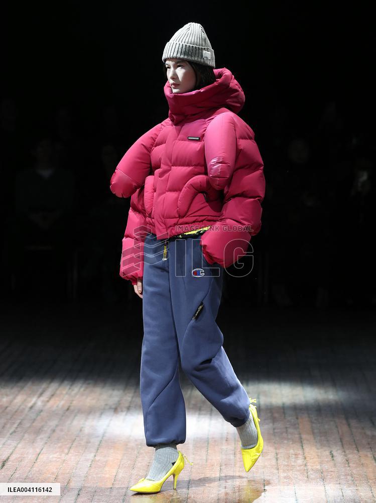 PFW - Undercover Runway