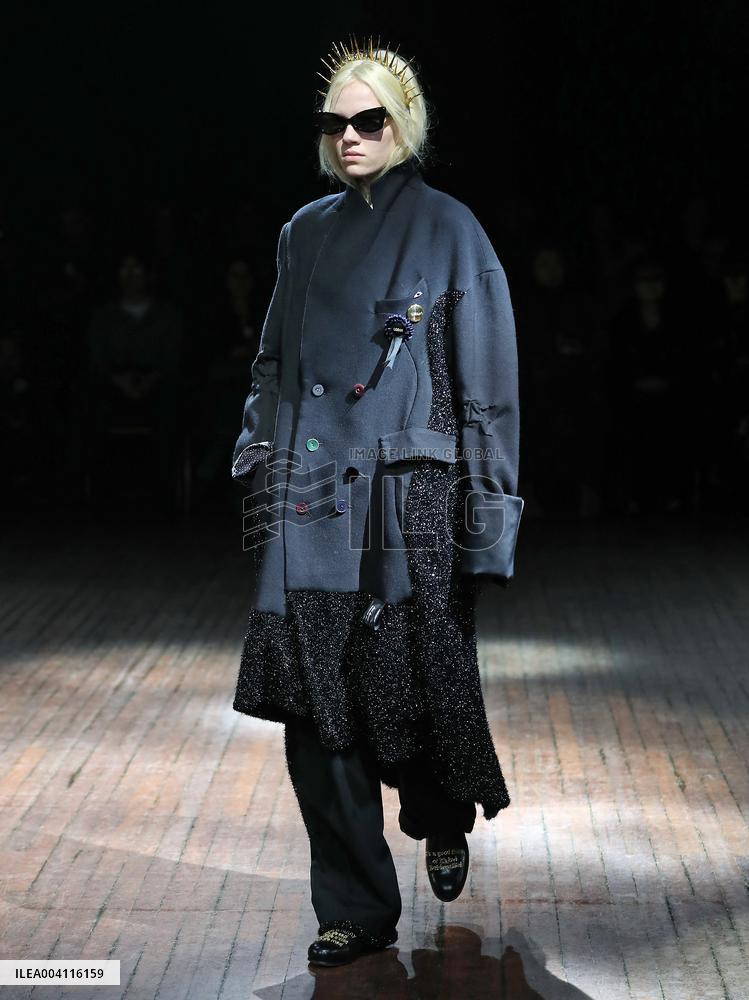 PFW - Undercover Runway