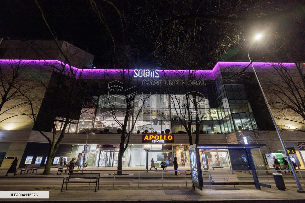 Solaris shopping center