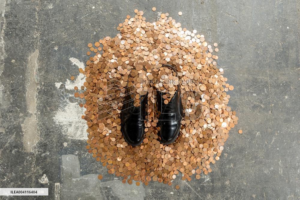 The ARCO 2025 Fair Prepares for Its Opening - Spain