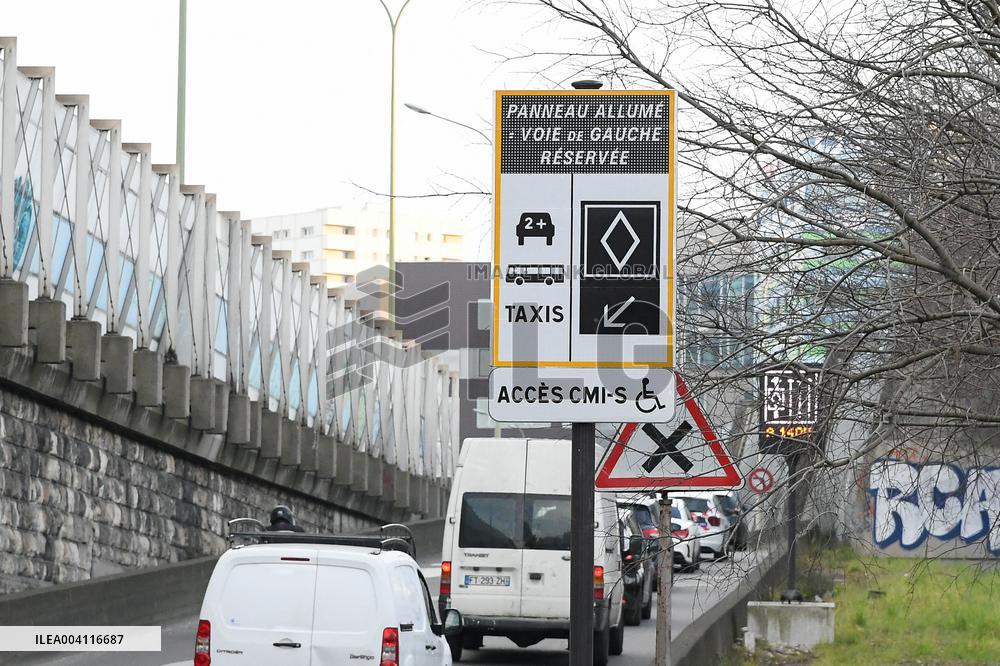 Carpool Lanes on The Paris Ring Road - France