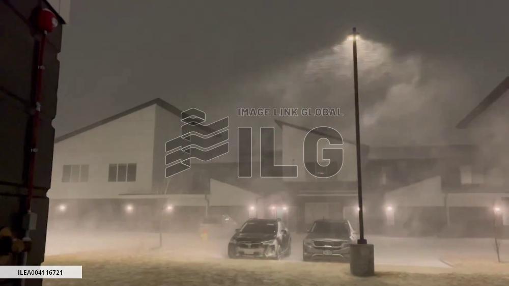 US: Blizzard Hits Eastern Nebraska with Dangerous Gusty Winds