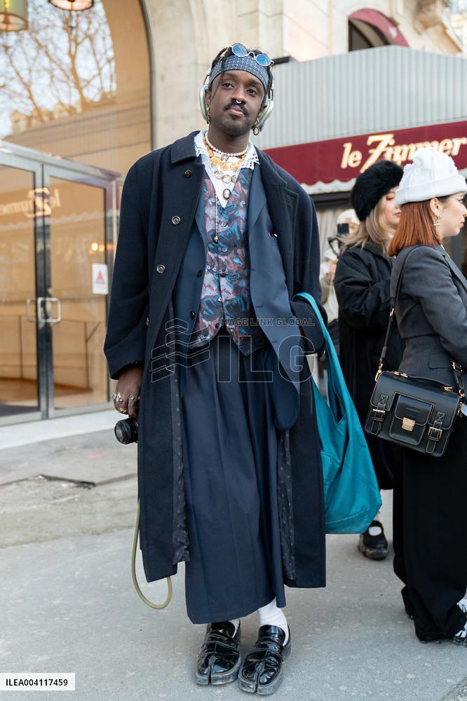 PFW - Street Style At ALAINPAUL