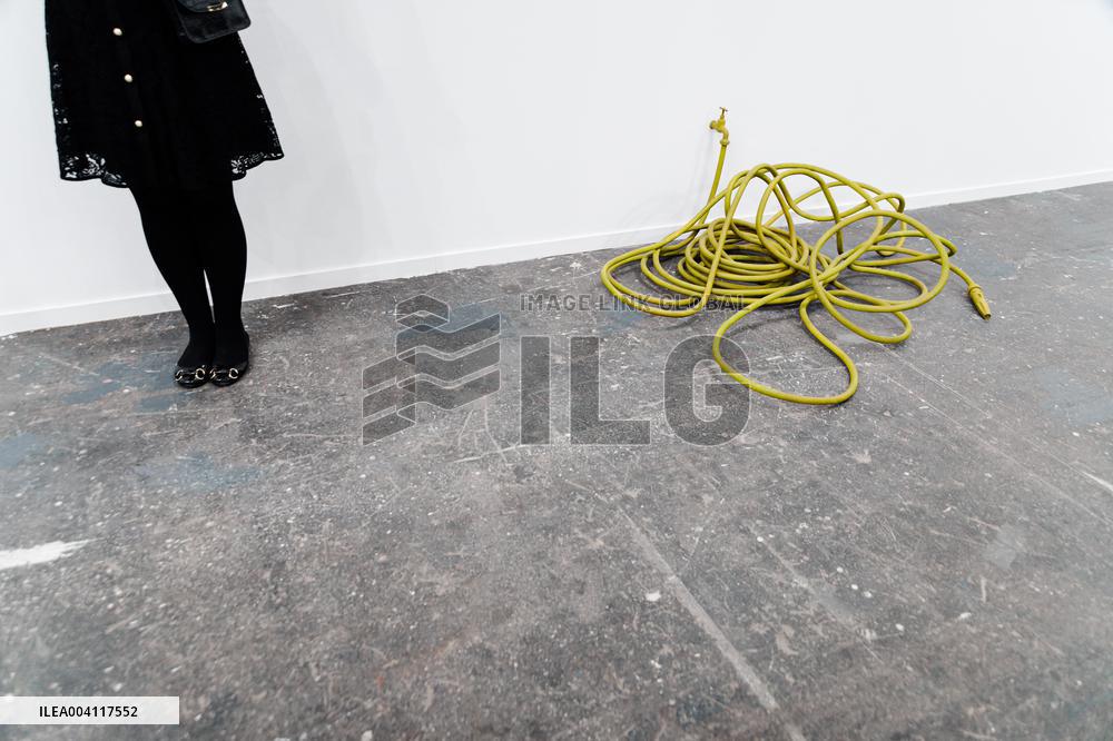 ARCO Madrid 2025 Begins - Spain