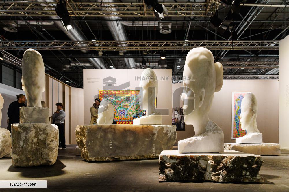 ARCO Madrid 2025 Begins - Spain