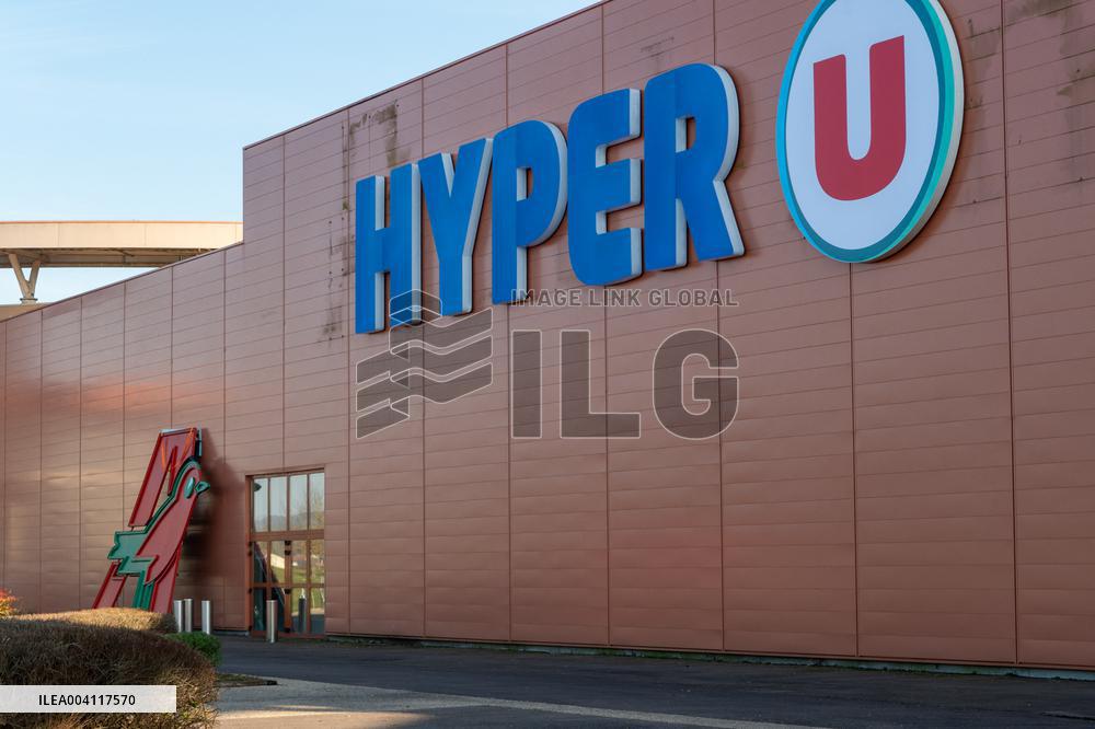 Auchan Becomes Super U - France
