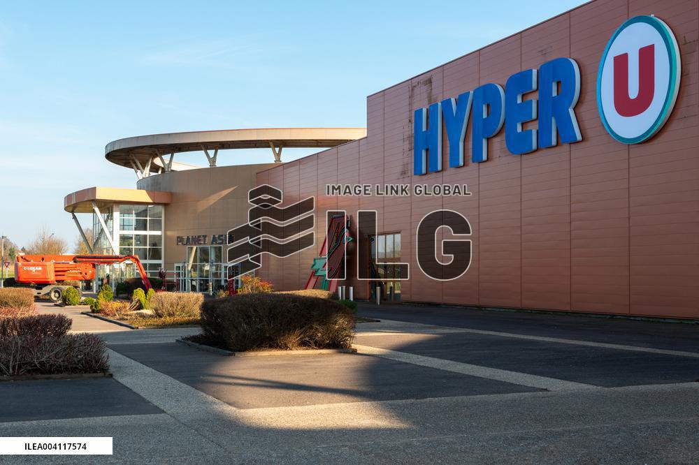 Auchan Becomes Super U - France