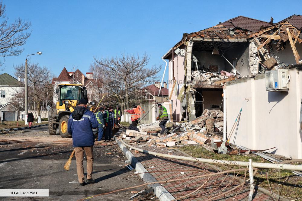 Russian troops attack suburbs of Odesa with drones