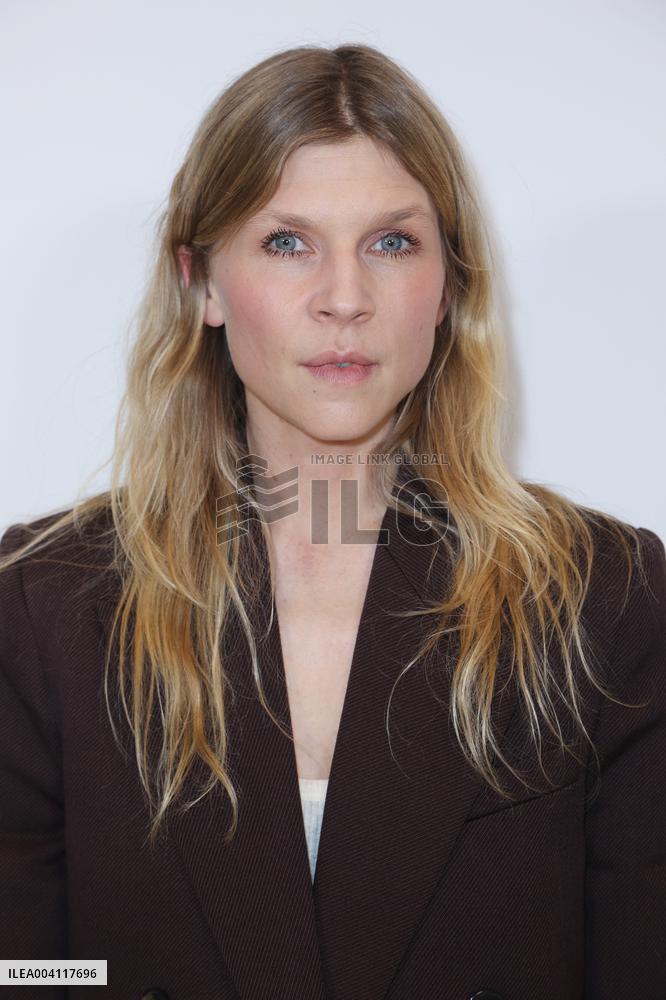 PFW - Stella McCartney Photocall