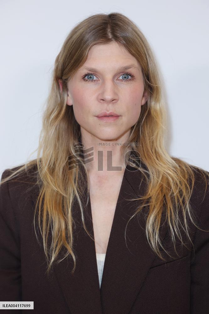 PFW - Stella McCartney Photocall
