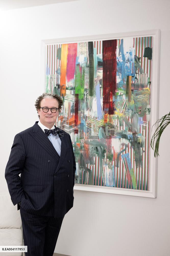 Lawyer Louis Degos - Paris