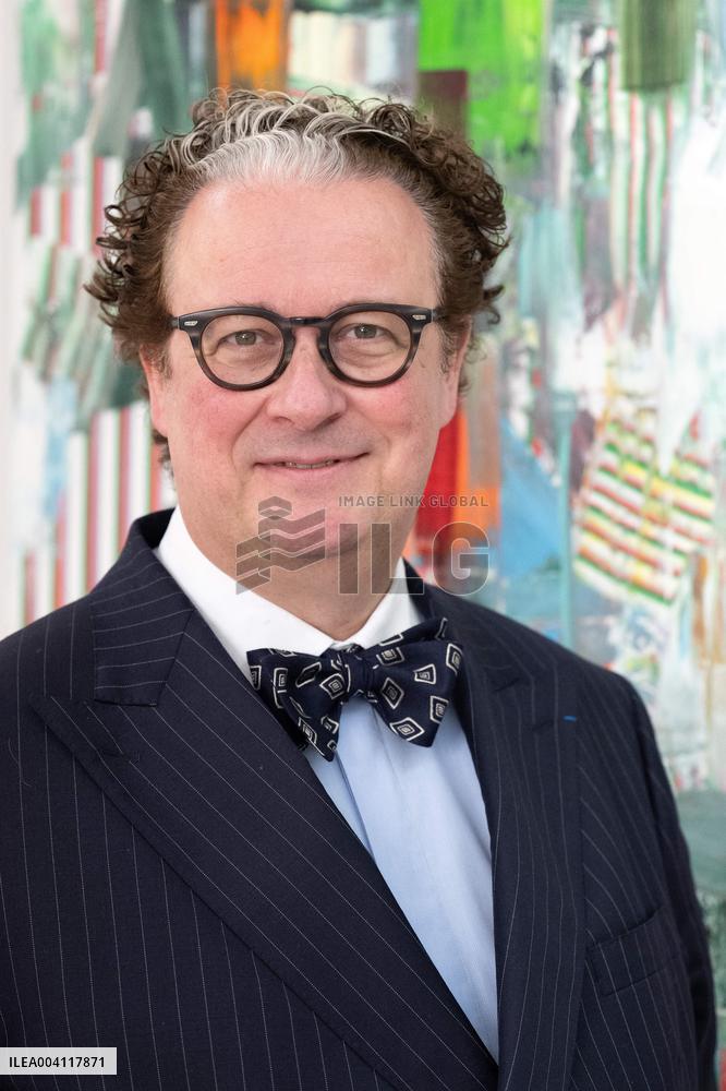 Lawyer Louis Degos - Paris