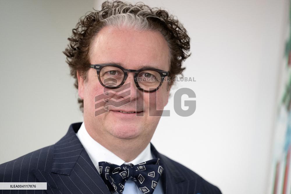 Lawyer Louis Degos - Paris