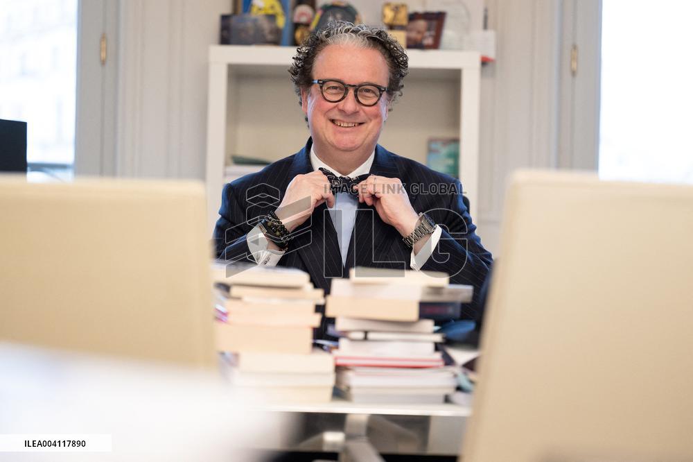 Lawyer Louis Degos - Paris