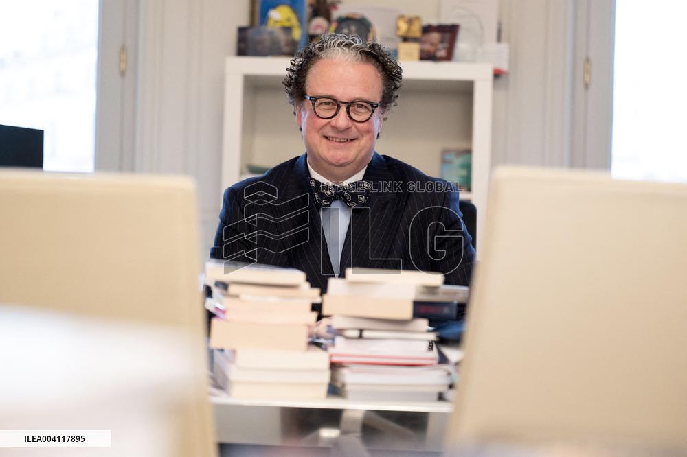 Lawyer Louis Degos - Paris