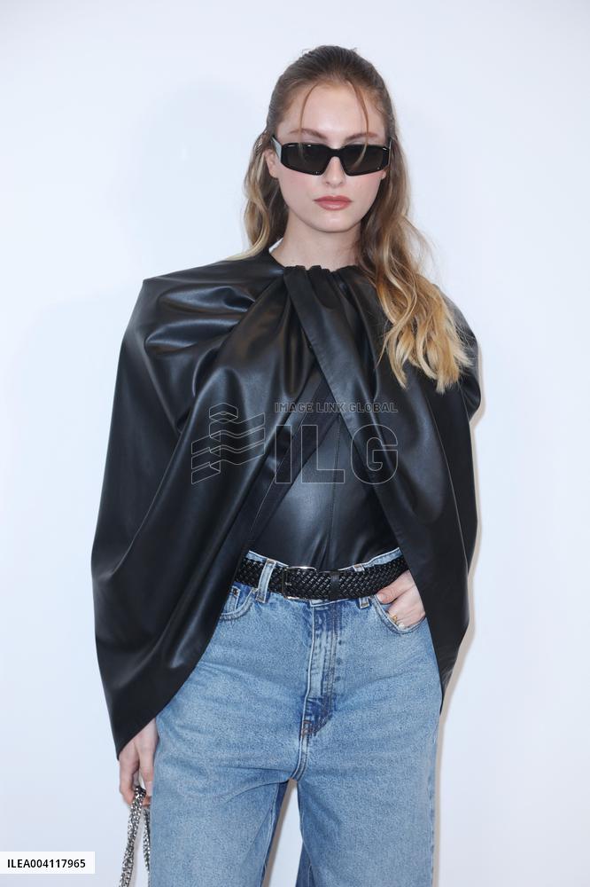 PFW - Stella McCartney Photocall