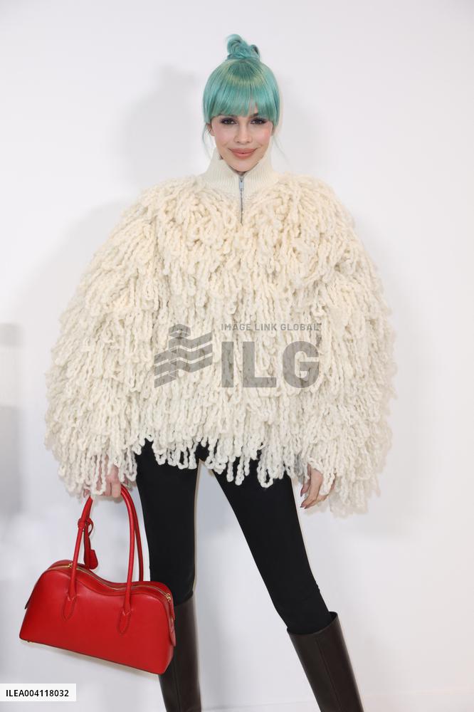 PFW - Stella McCartney Photocall