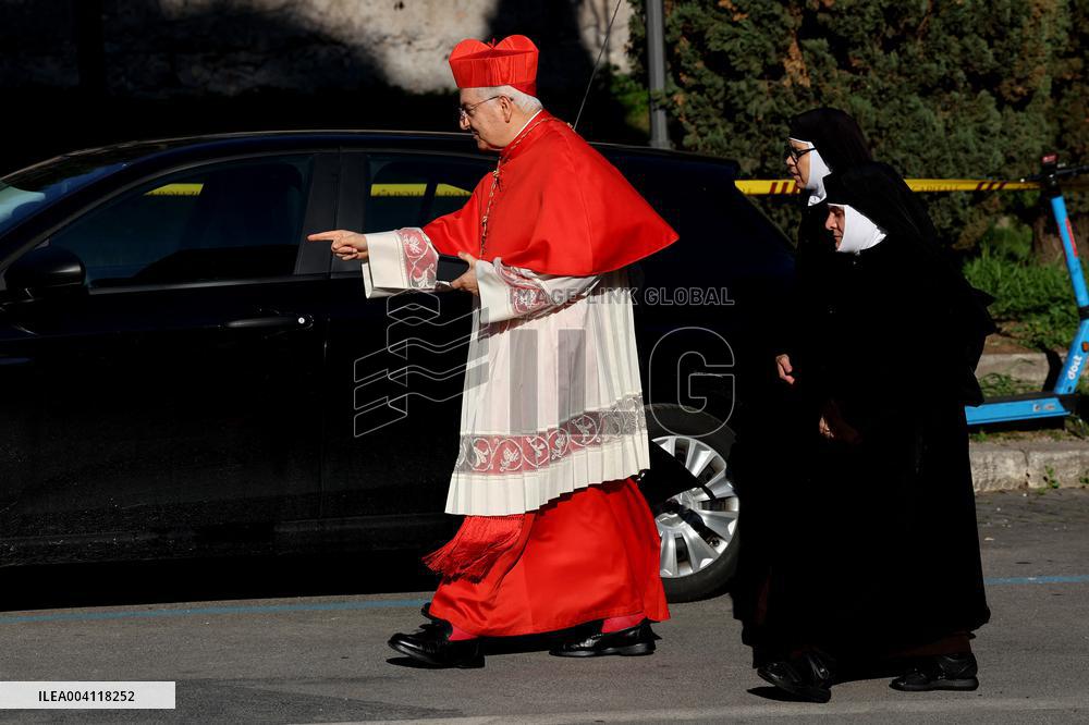 Religion: Cardinals and bishops preceded by the penitential procession from the Basilica of Sant'Anselmo towards the Basilica of