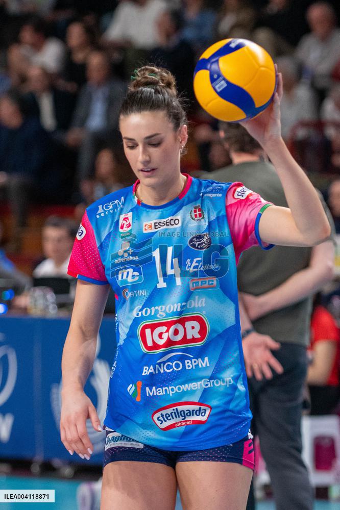 VOLLEY - CEV Cup Women - Igor Gorgonzola Novara vs  THY Istanbul