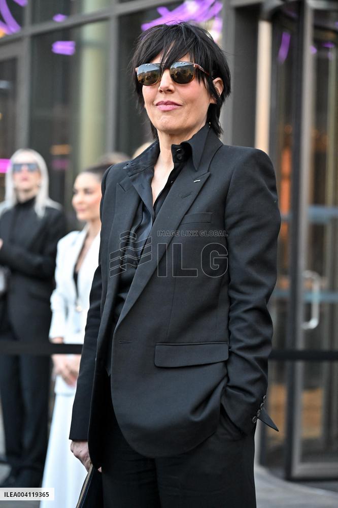 PFW Stella McCartney Outside Arrivals