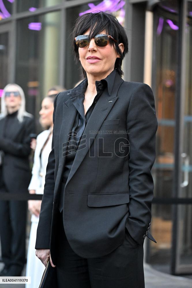 PFW Stella McCartney Outside Arrivals