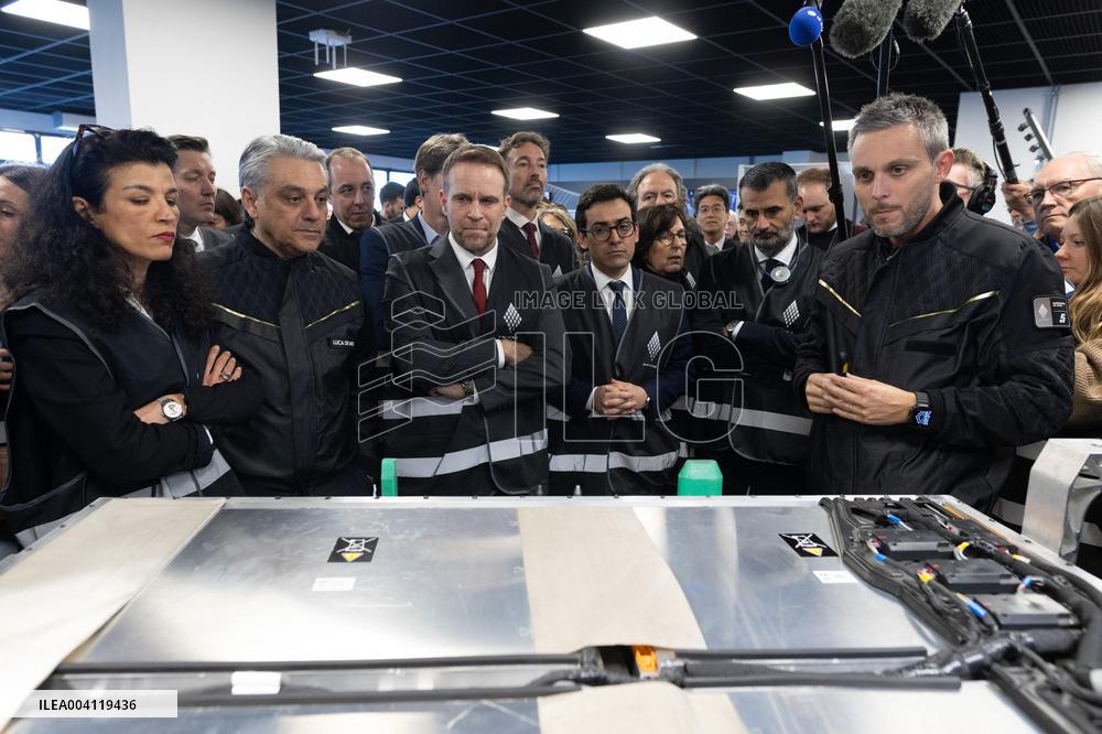 Visit of the Ampere ElectriCity Renault Manufacture site - Douai RL