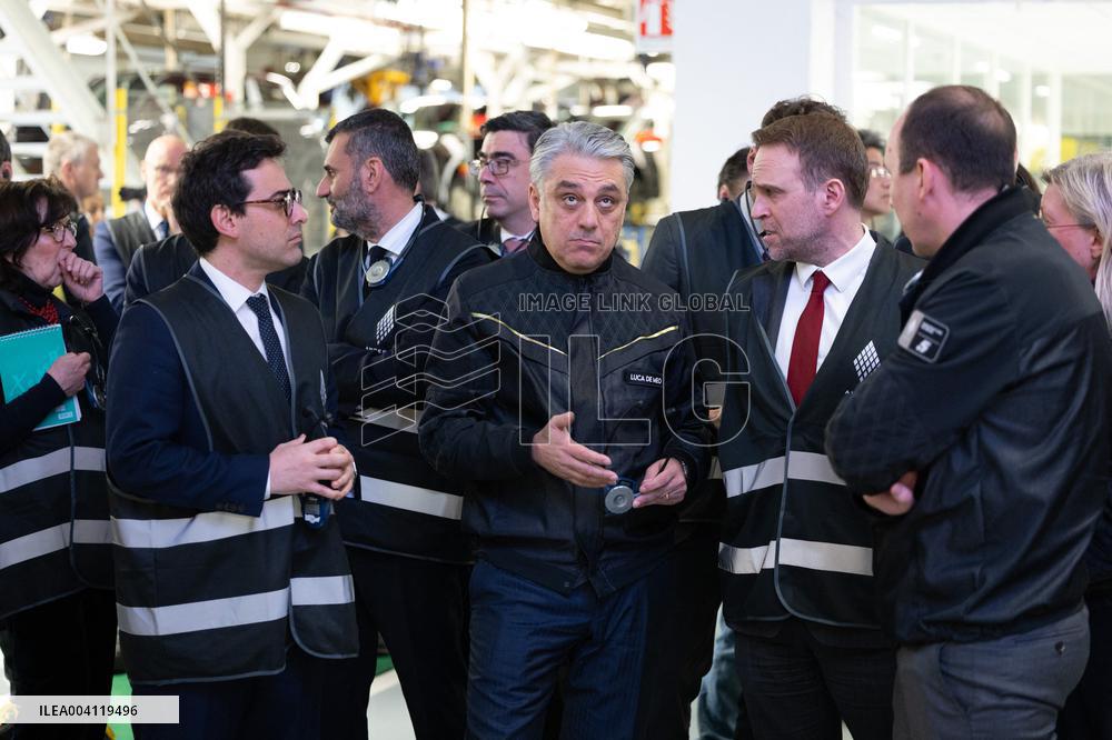 Visit of the Ampere ElectriCity Renault Manufacture site - Douai RL