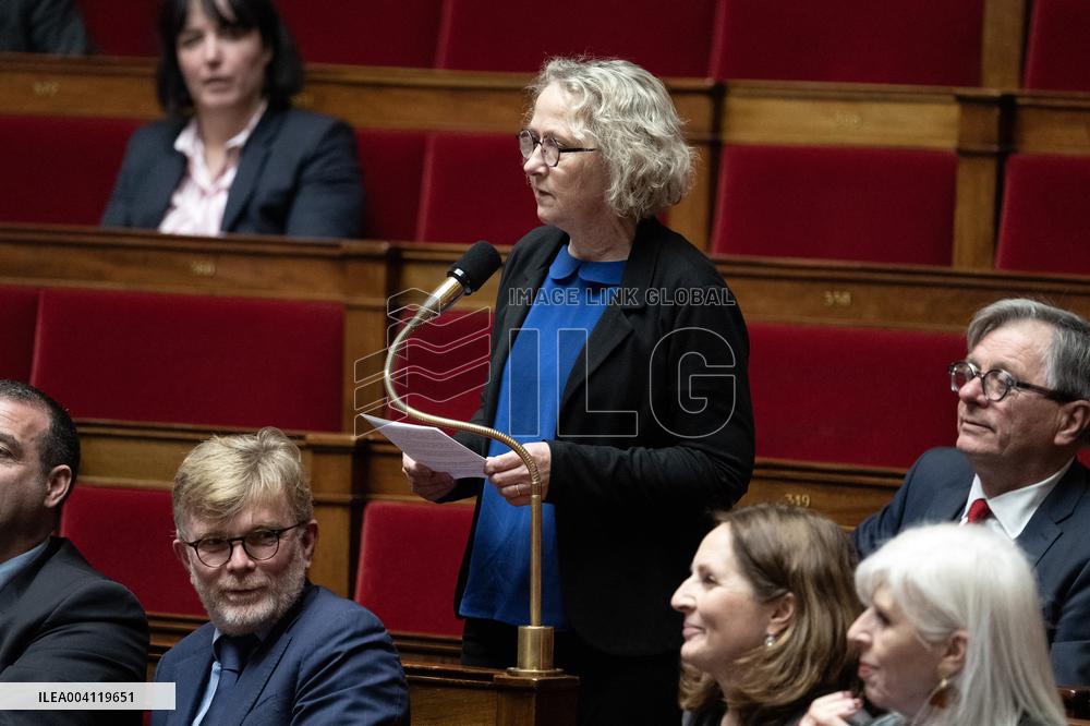 Questions to the Government - Paris