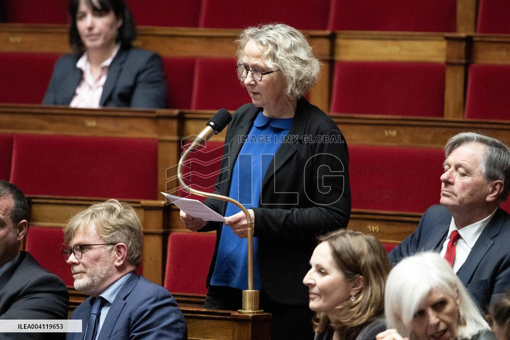 Questions to the Government - Paris