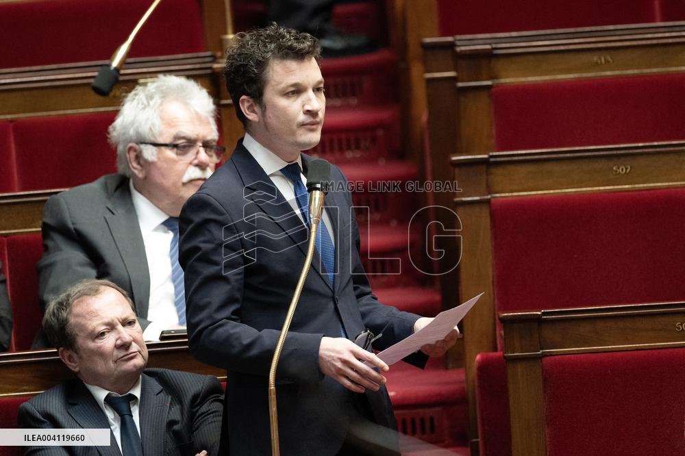 Questions to the Government - Paris