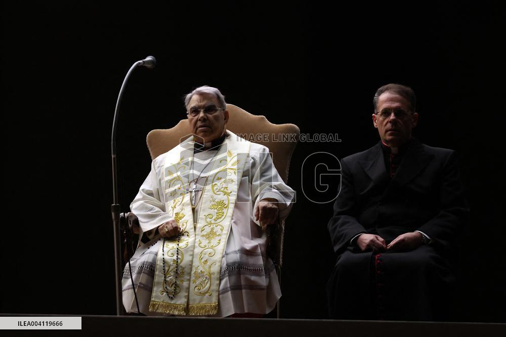 Religion: Cardinal Marcello Semeraro leads the recitation of the Holy Rosary for Pope Francis on March 05, 2025
