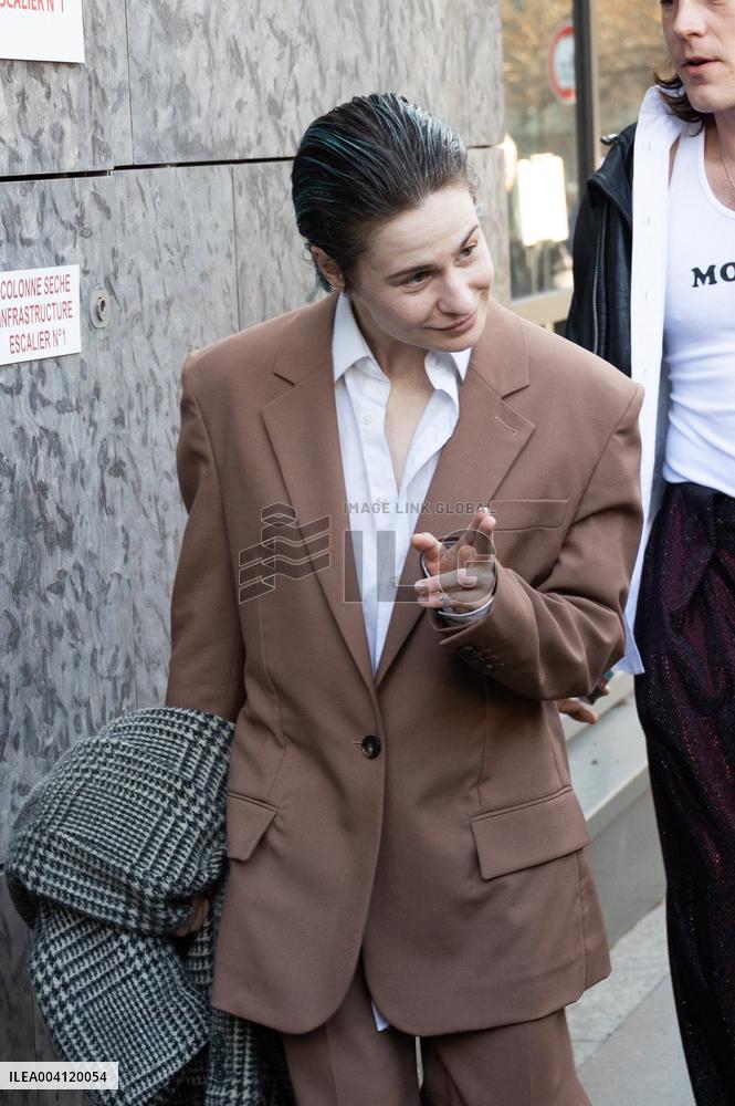 PFW - Stella McCartney PAP - Arrivals NB