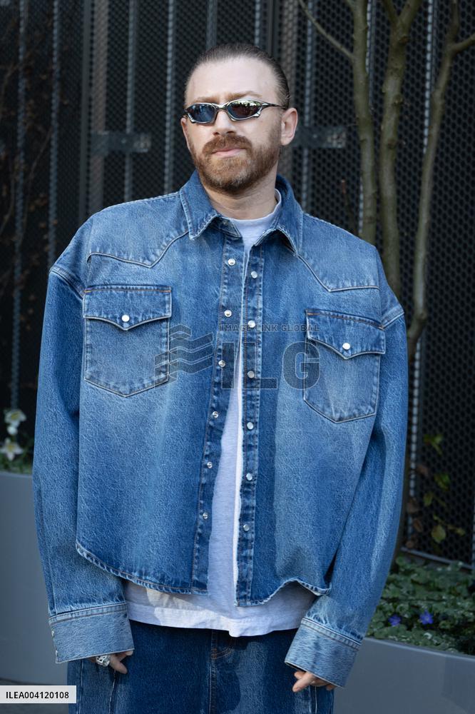 PFW - Stella McCartney PAP - Arrivals NB