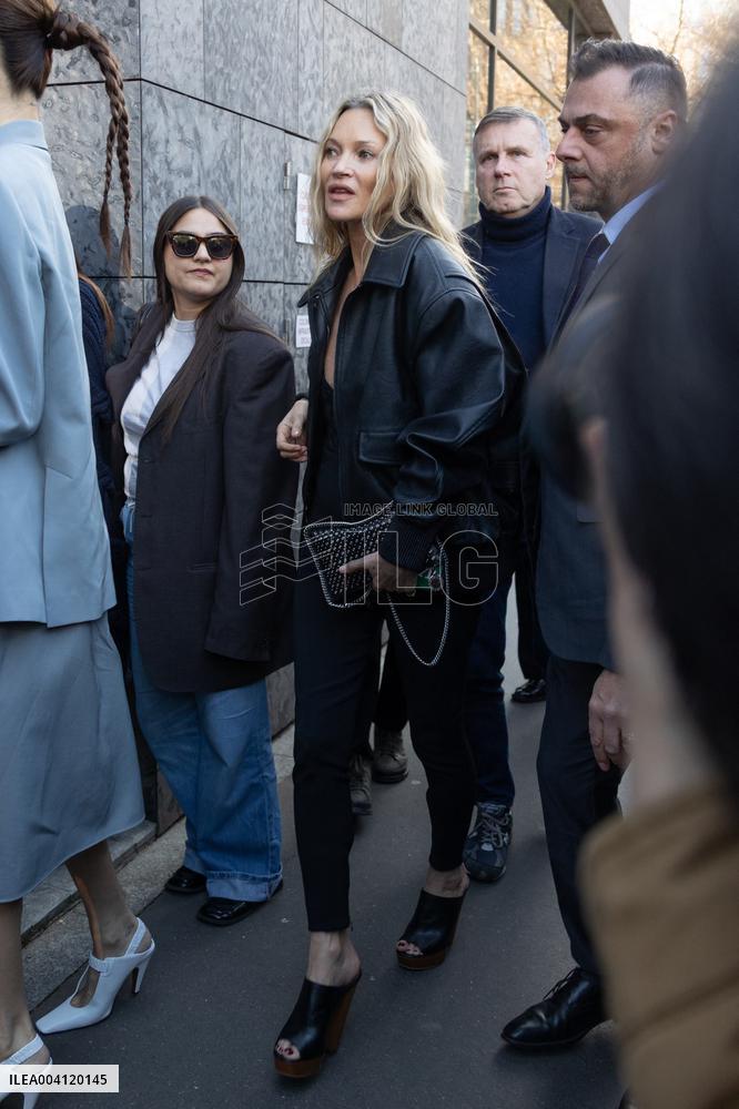 PFW - Stella McCartney PAP - Arrivals NB