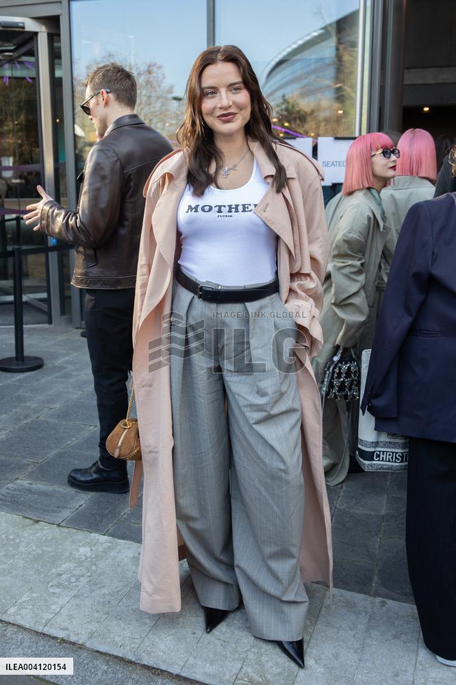 PFW - Stella McCartney PAP - Arrivals NB