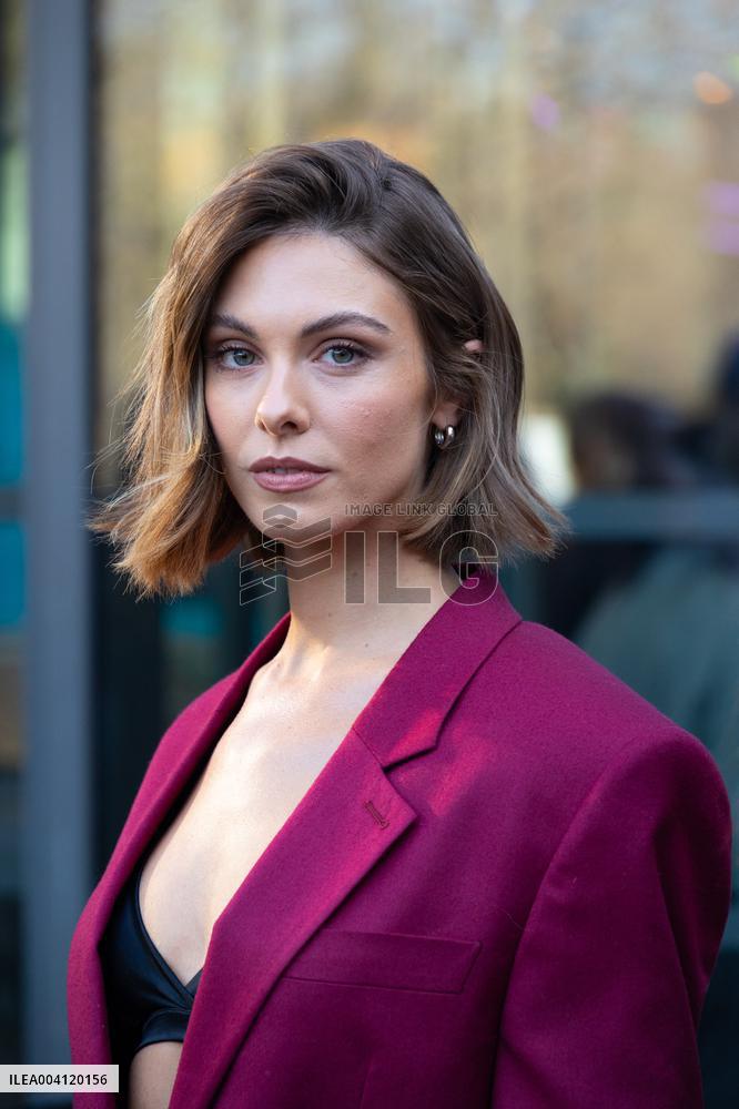 PFW - Stella McCartney PAP - Arrivals NB