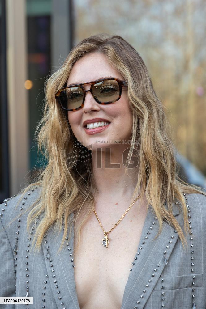 PFW - Stella McCartney PAP - Arrivals NB