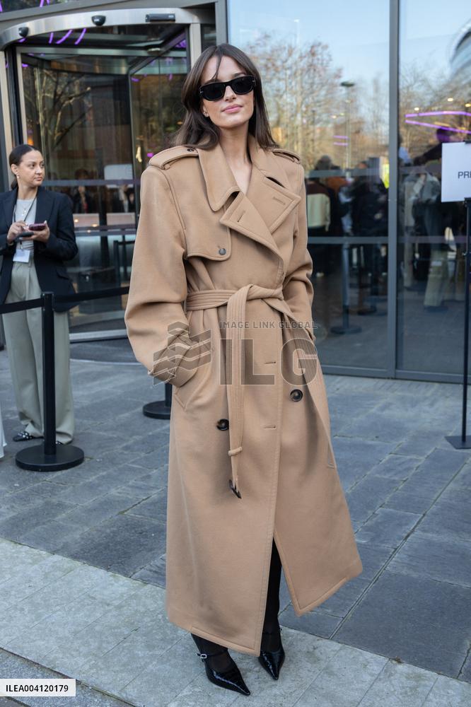 PFW - Stella McCartney PAP - Arrivals NB