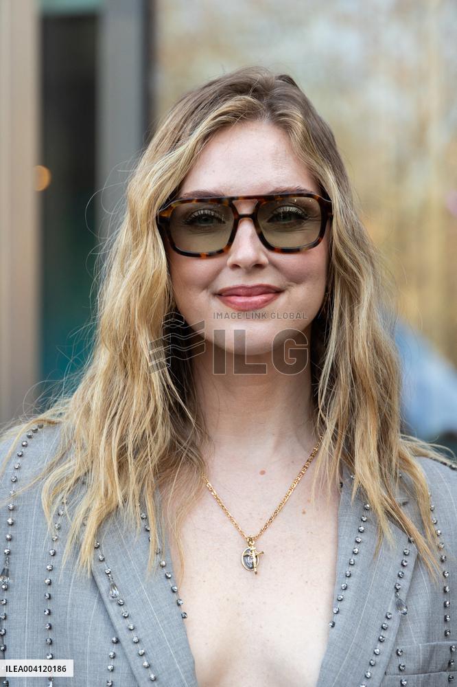 PFW - Stella McCartney PAP - Arrivals NB