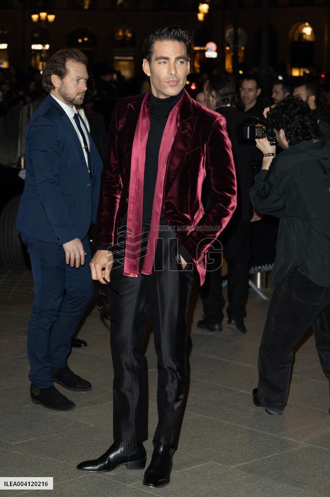 PFW - Tom Ford PAP - Arrivals NB