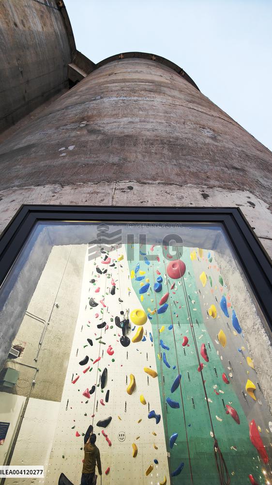Climbing Gym in Shanghai