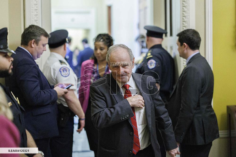 Elon Musk meets with Senate Republicans